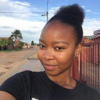Babysitter in Soshanguve: Karabo