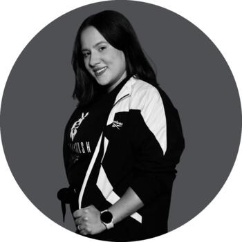 Babysitter in Coamo: Angela M.