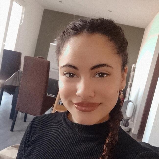 Babysitter in Strasbourg: Rose