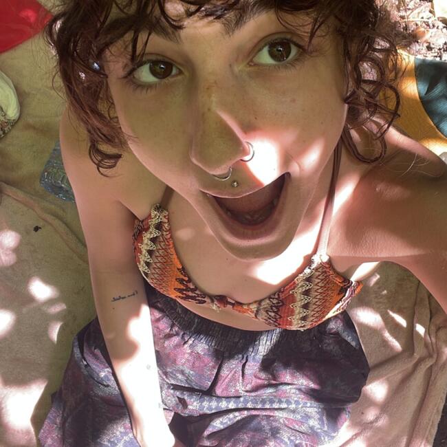 Babysitter in Boussu: Adeline