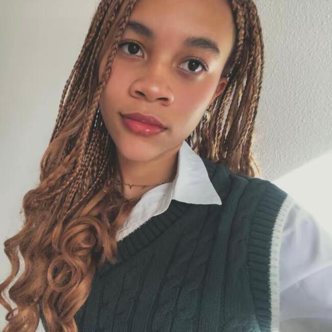 Babysitter in Toulouse: Miyo Marielle
