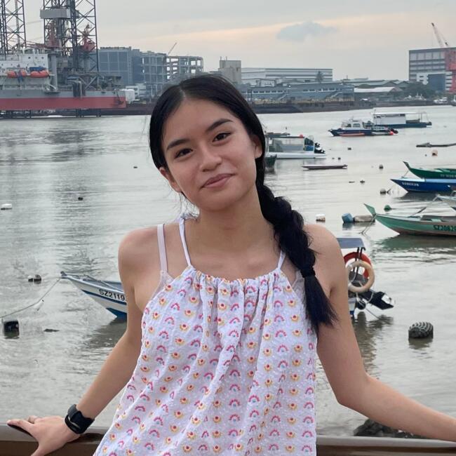 Babysitter in Singapore: Alethea