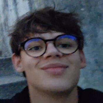 Babysitter in Tours: Augustin