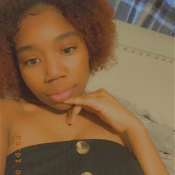 Babysitter The Bronx: Tifany