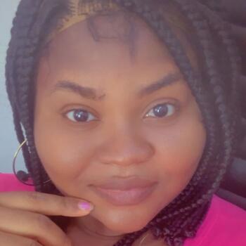 Babysitter Abuja: Blessing