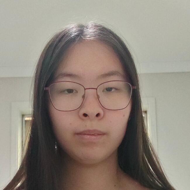 Babysitter in Whangaparaoa: Emma