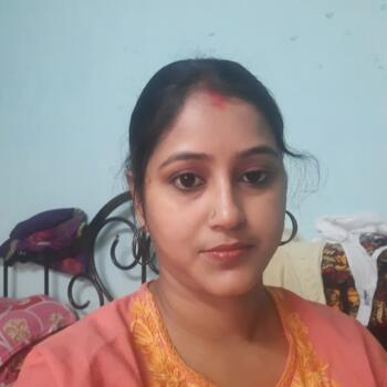 Babysitter Kolkata: DIPTI