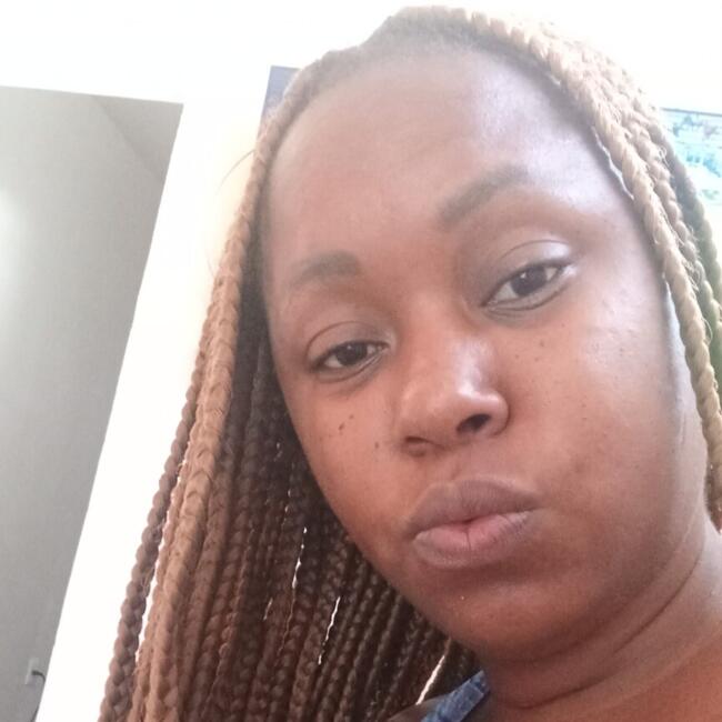 Babysitter in São João de Meriti: Suelena Cristine