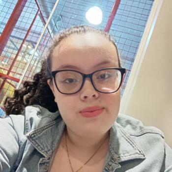 Niñera en San Lorenzo: Mirna