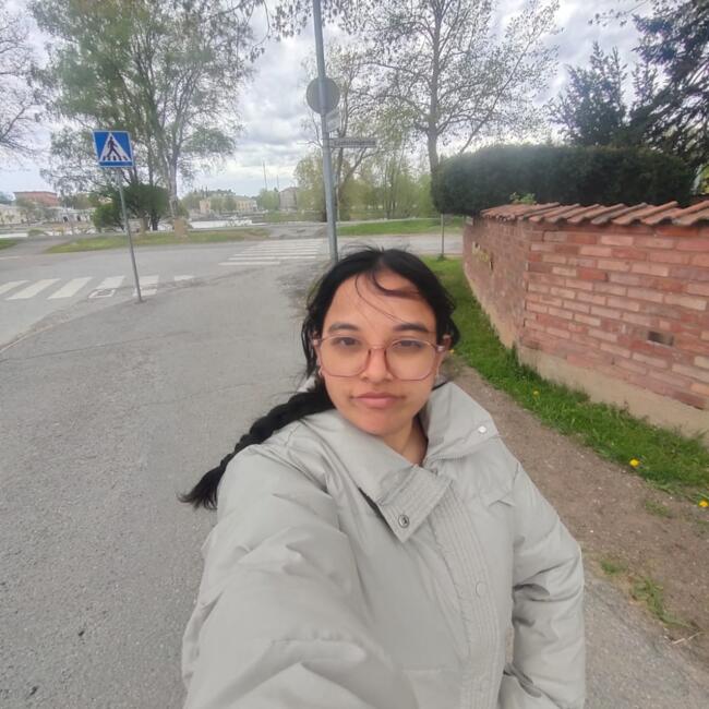 Lastenhoitaja Pori: Chadani