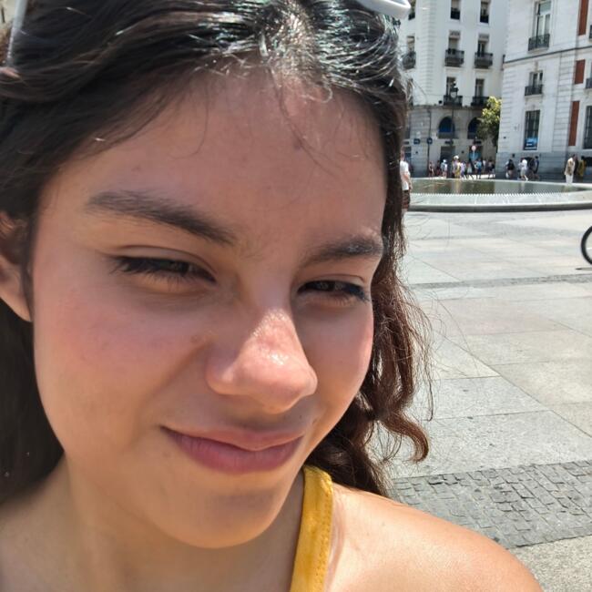 Canguro en Torrelodones: Lucía