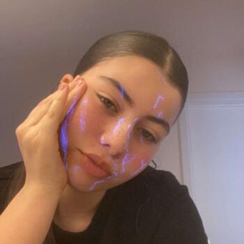 Babysitter Heusden-Zolder: Nahia