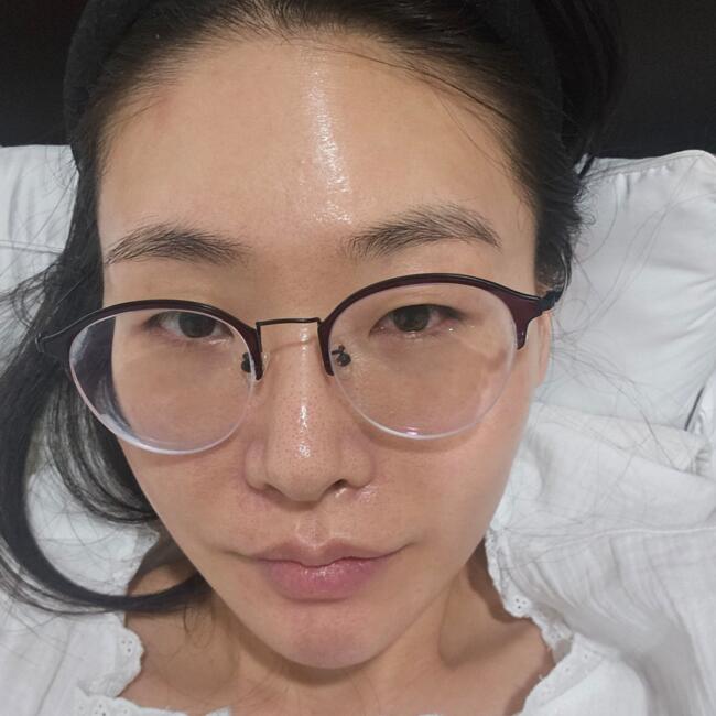 Babysitting job in Jakarta: Christina