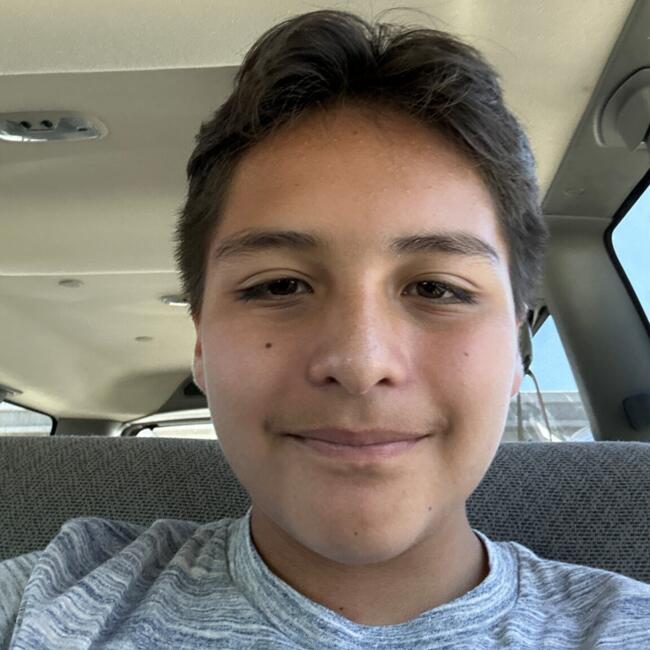 Babysitter in La Habra: Alejandro