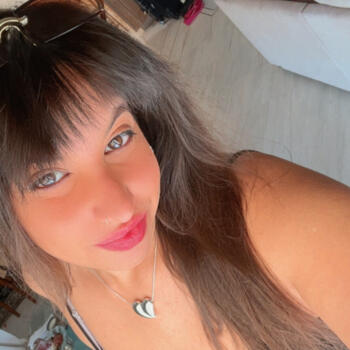 Babysitter Néa Erythraía: Eleni