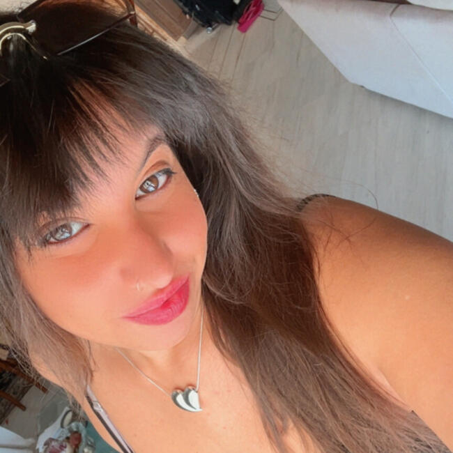 Babysitter in Néa Erythraía: Eleni