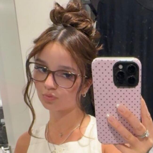 Babysitter in Adelaide: Olivia