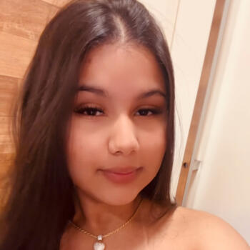 Babysitter in Campo Grande: Nicoly