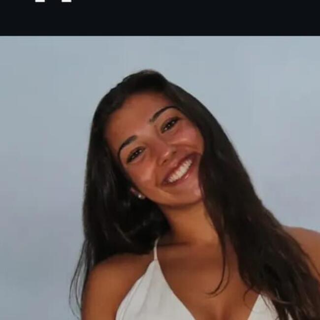 Babysitter em Cascais: Sofia