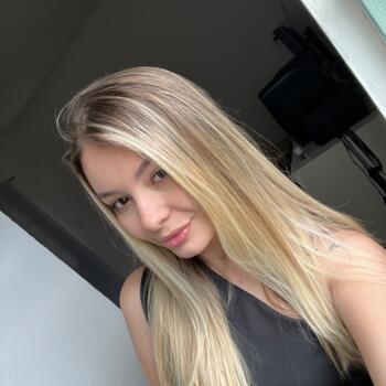 Babá Biguaçu: Djeniffer