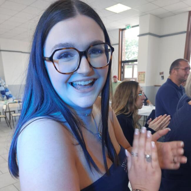 Babysitter in Saint-Laurent-Blangy: Chloé