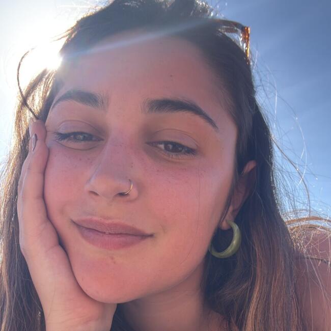 Babysitter em Cascais: Gaia