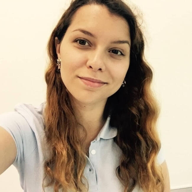 Babysitter in Maia: Tânia