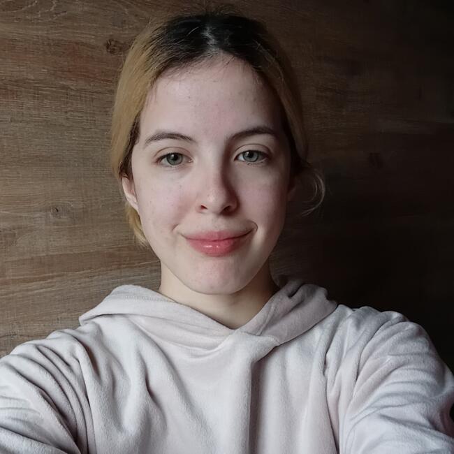 Babysitter in Villa Luzuriaga: Mariana