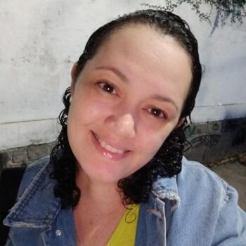 Babysitter Rio de Janeiro: Marcela