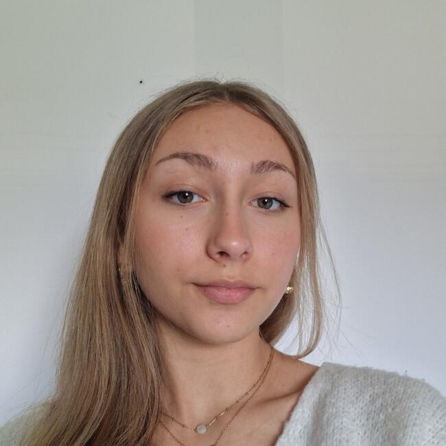 Babysitter in Bordeaux: Margaux