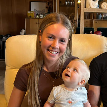 Babysitter Wimborne Minster: Meghan