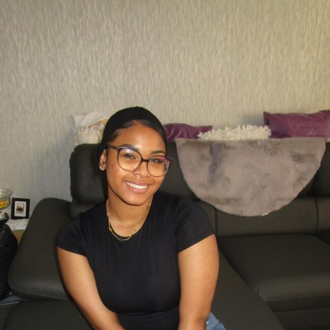 Babysitter in Amsterdam: Defyney