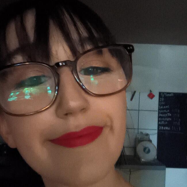 Babysitter in Surzur: Oceane