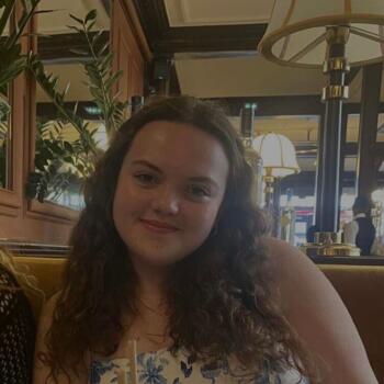 Baby-sitter Salon-de-Provence: Lily