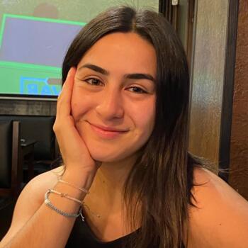 Babysitter in Montevideo: Agustina