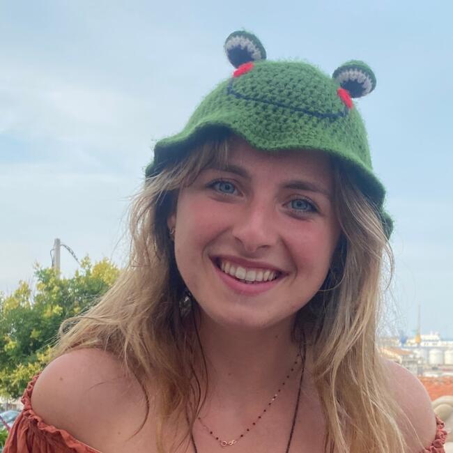 Babysitter in Paris: Cassandre