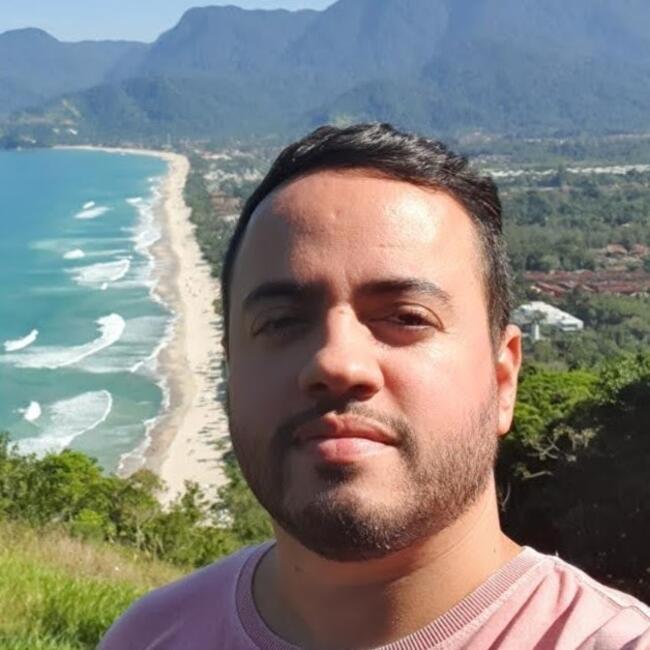 Babysitting job in Santo André: Rafael