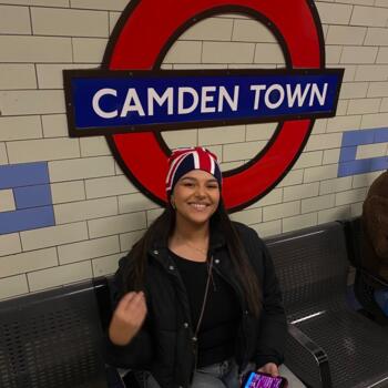 Babysitter in Boulogne-Billancourt: Inès