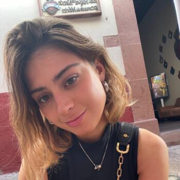 Babysitter Melbourne: Maria bielka