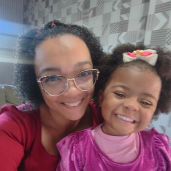 Emprego de babá em Nova Friburgo: Dayana