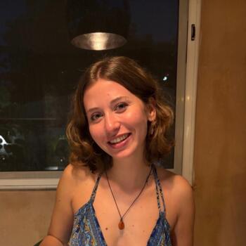 Babysitter em Lisboa: Calena