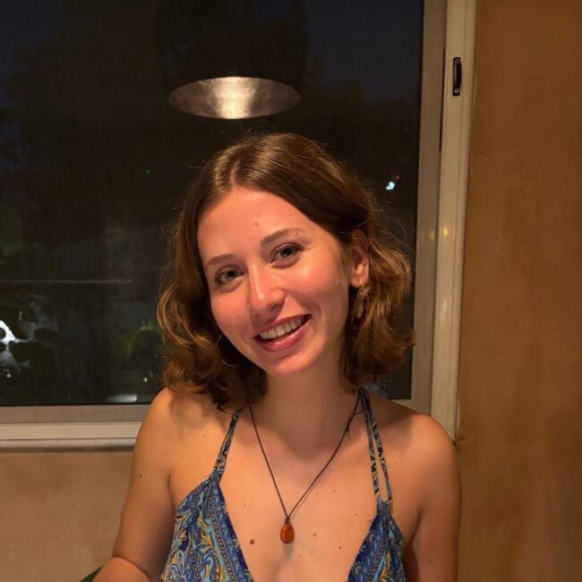 Babysitter em Lisboa: Calena