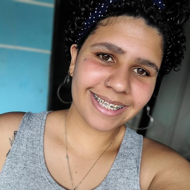 Babá em Colombo: Leticia