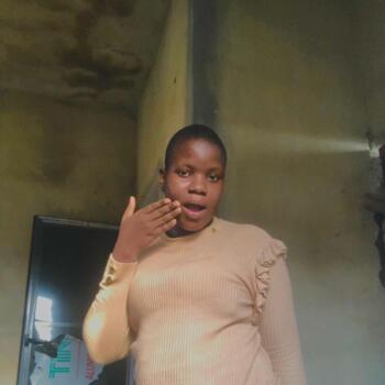 Babysitter in Aba: Anthonia