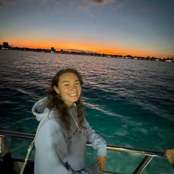 Larnaka bölgesinde bebek bakıcısı: Michaela