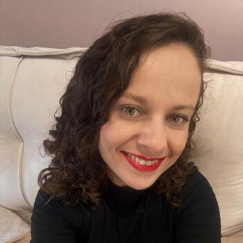 Emprego de babá em Tangará da Serra: Aline