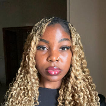 Babysitter Parma: Ashley