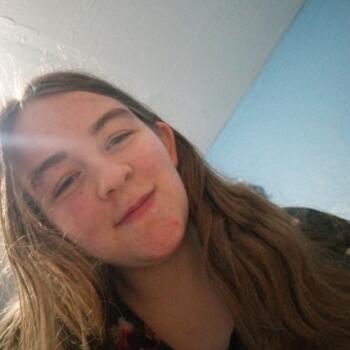 Babysitter in Oklahoma City: Savannah