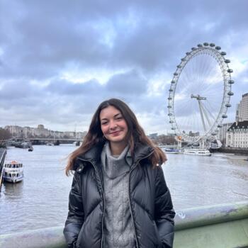 Babysitter Seville: Sofia