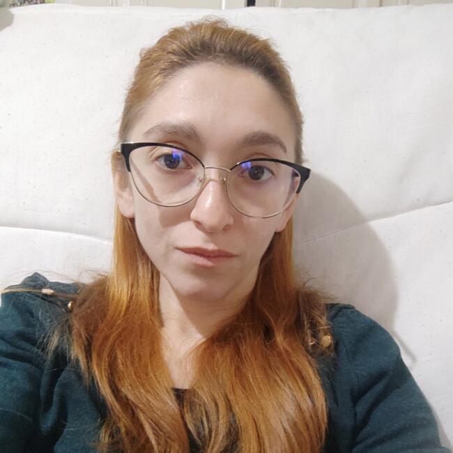 Babysitter in Millau: Laura